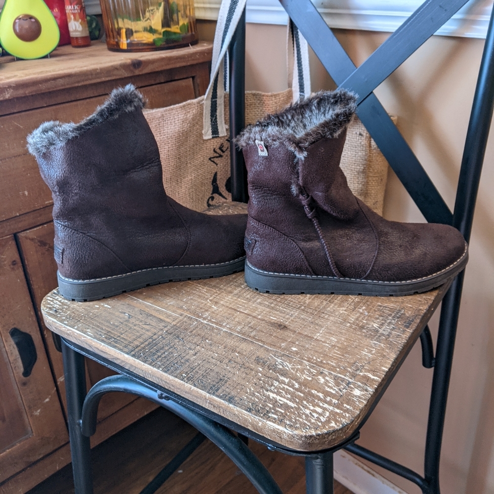 Bob Skechers fur boots